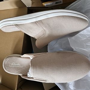 Clarks Cloudsteppers Breeze Shore Taupe Slip On Canvas Women's Size 11 M (66495)